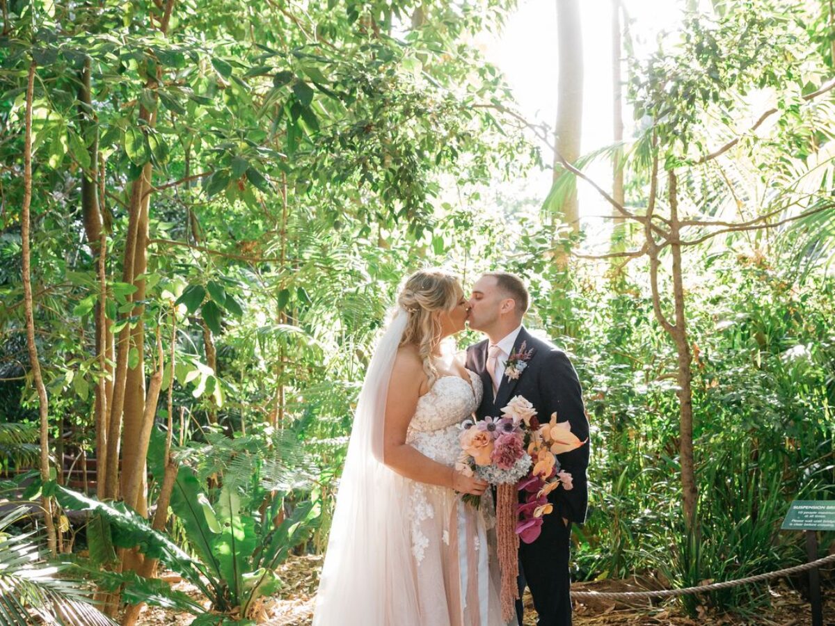Alitah & Karel’s Wedding – Ella Otranto Photography